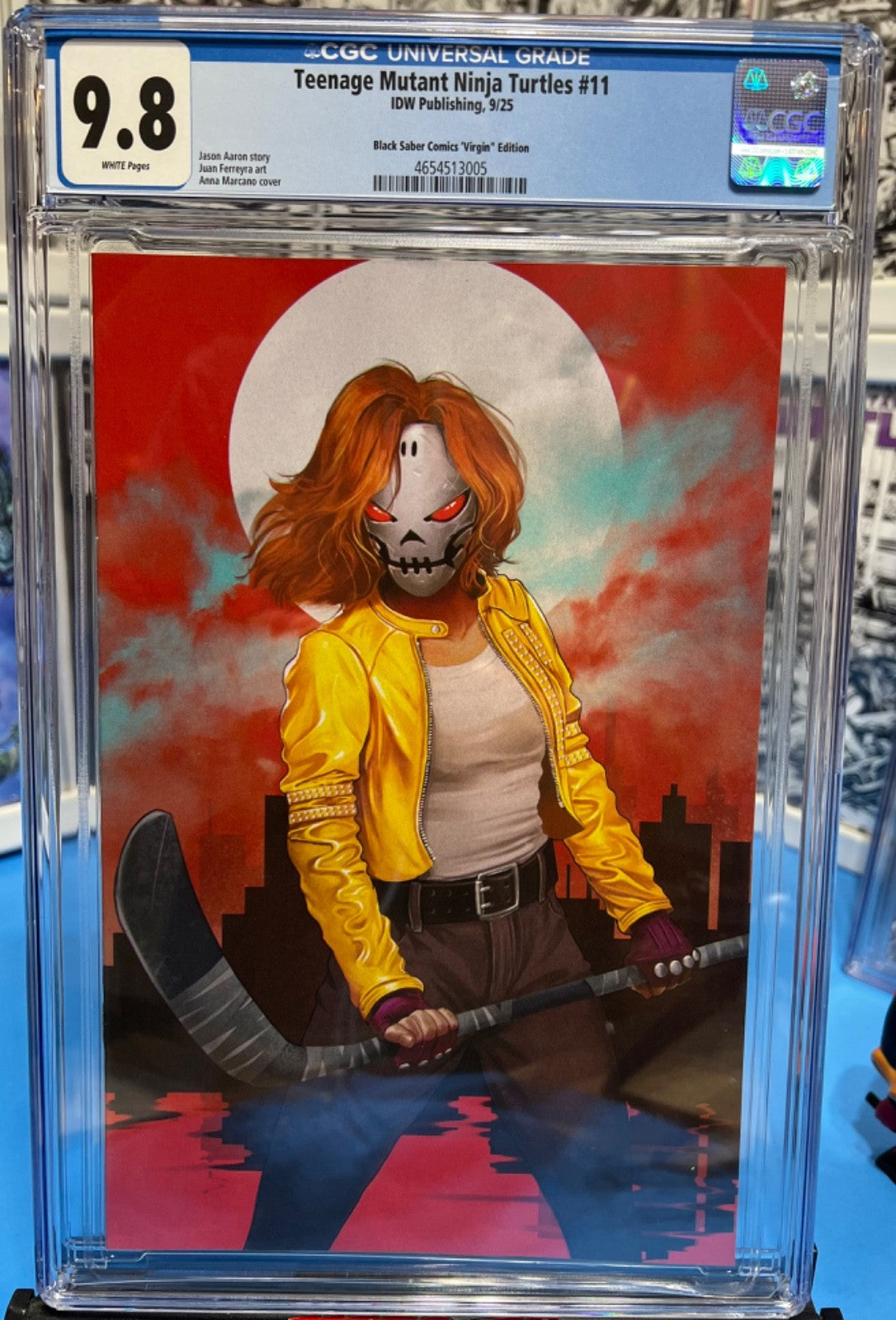9.8 CGC TMNT TEENAGE MUTANT NINGA TURTLES #11 VIRGIN - MARCANO LTD 250