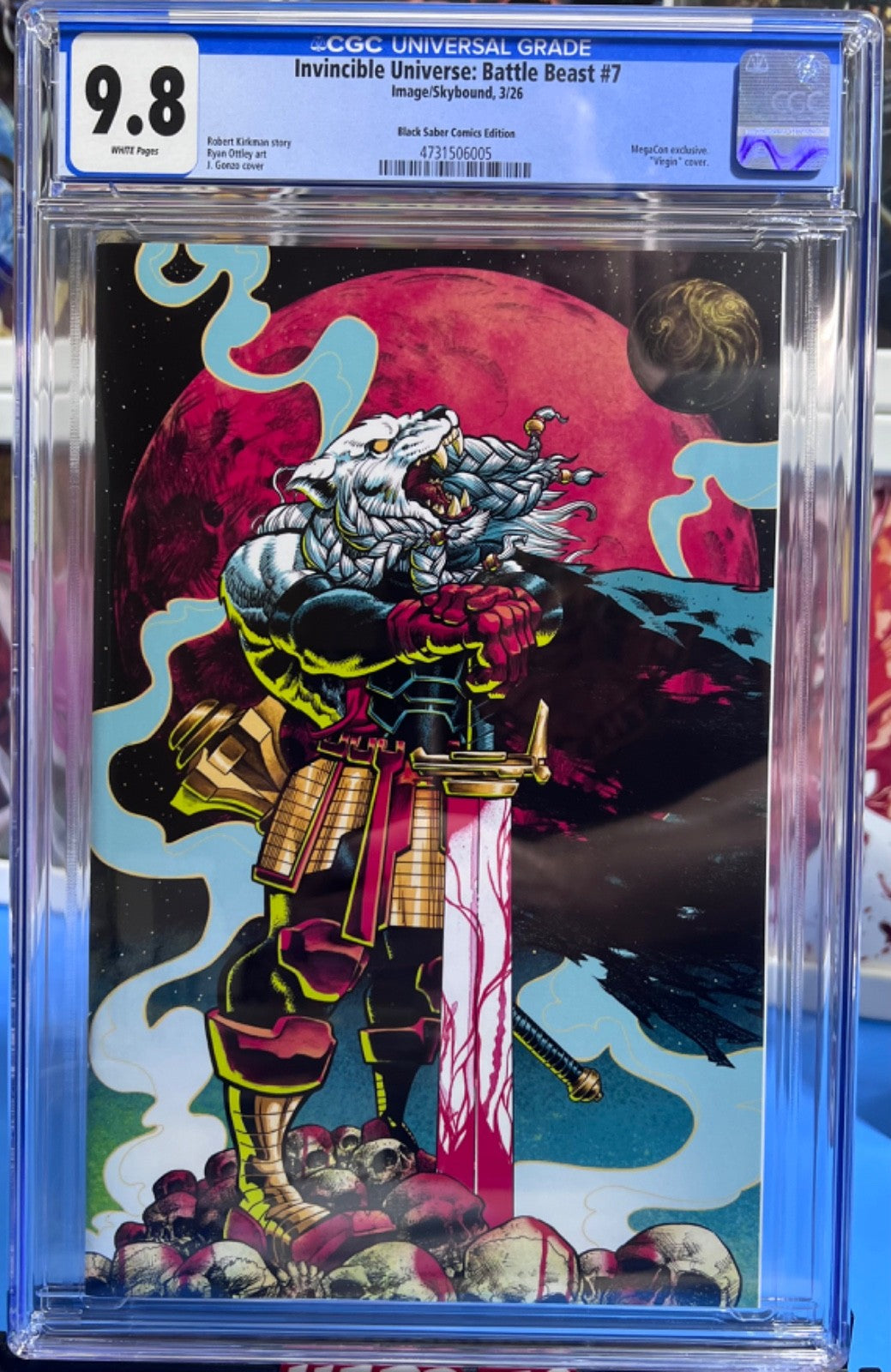 9.8 CGC INVINCIBLE UNIVERSE BATTLE BEAST #7 MEGACON VIRGIN EXCLUSIVE - J GONZO
